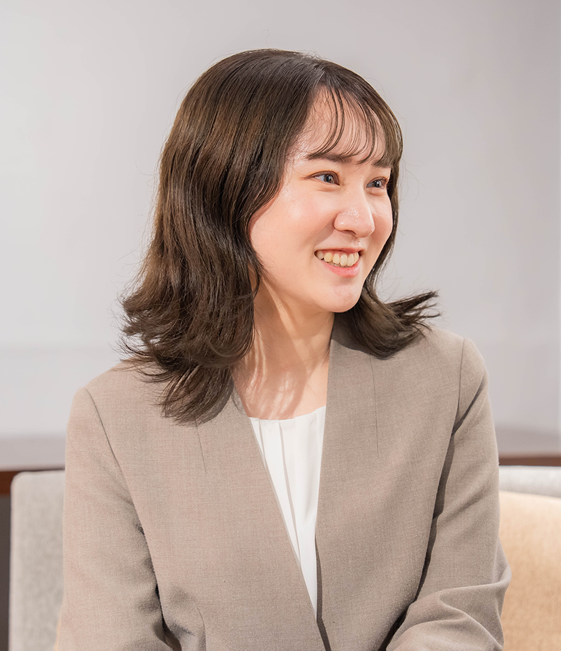 佐藤 春菜のしごと風景