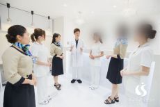 トイトイトイクリニック 新宿院 新宿 月38 5万 年収474万円以上 アートメイク 丁寧な研修制度 圧倒的な定着率 美容整形ジョブ 美容 クリニック専門